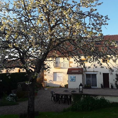 Escampette Saint-Aubin-en-Charollais Exterior foto